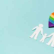 Casais homoafetivos impulsionam procura por reprodução assistida no Brasil - Freepik/Magnific