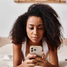 O fim do cansaço visual? A chegada das telas de papel digital (e-ink) nos celulares e seus benefícios para os olhos - Portal Giro 10