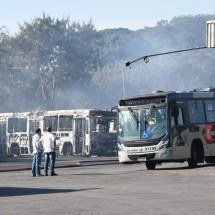 PBH avalia impactos no transporte coletivo do incêndio em garagem - Gladyston Rodrigues/EM/DA. Press