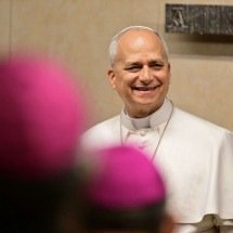 Saiba quem são os novos bispos brasileiros nomeados pelo papa Leão XIV - STEFANO RELLANDINI / AFP