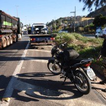 Homens que morreram em acidente no Anel Rodoviário são colombianos - Gladyston Rodrigues/EM/D.A. Press