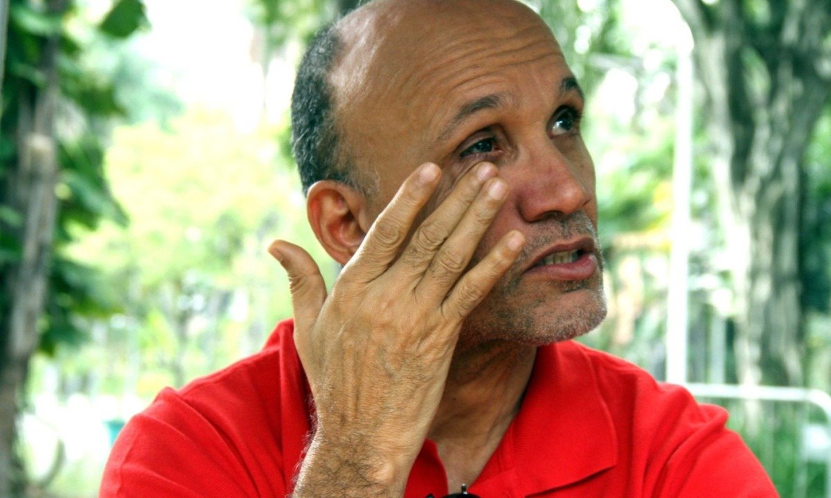 Jo&atilde;o &eacute; filho de Geralda de Siqueira, mandada para o Hospital Col&ocirc;nia ainda adolescente, onde teve o filho. Ele foi tomado e levado para uma unidade da Febem em BH. S&oacute; descobriu a verdade sobre sua hist&oacute;ria e conheceu a sua m&atilde;e em 2011.-Jair Amaral/EM/DA Press