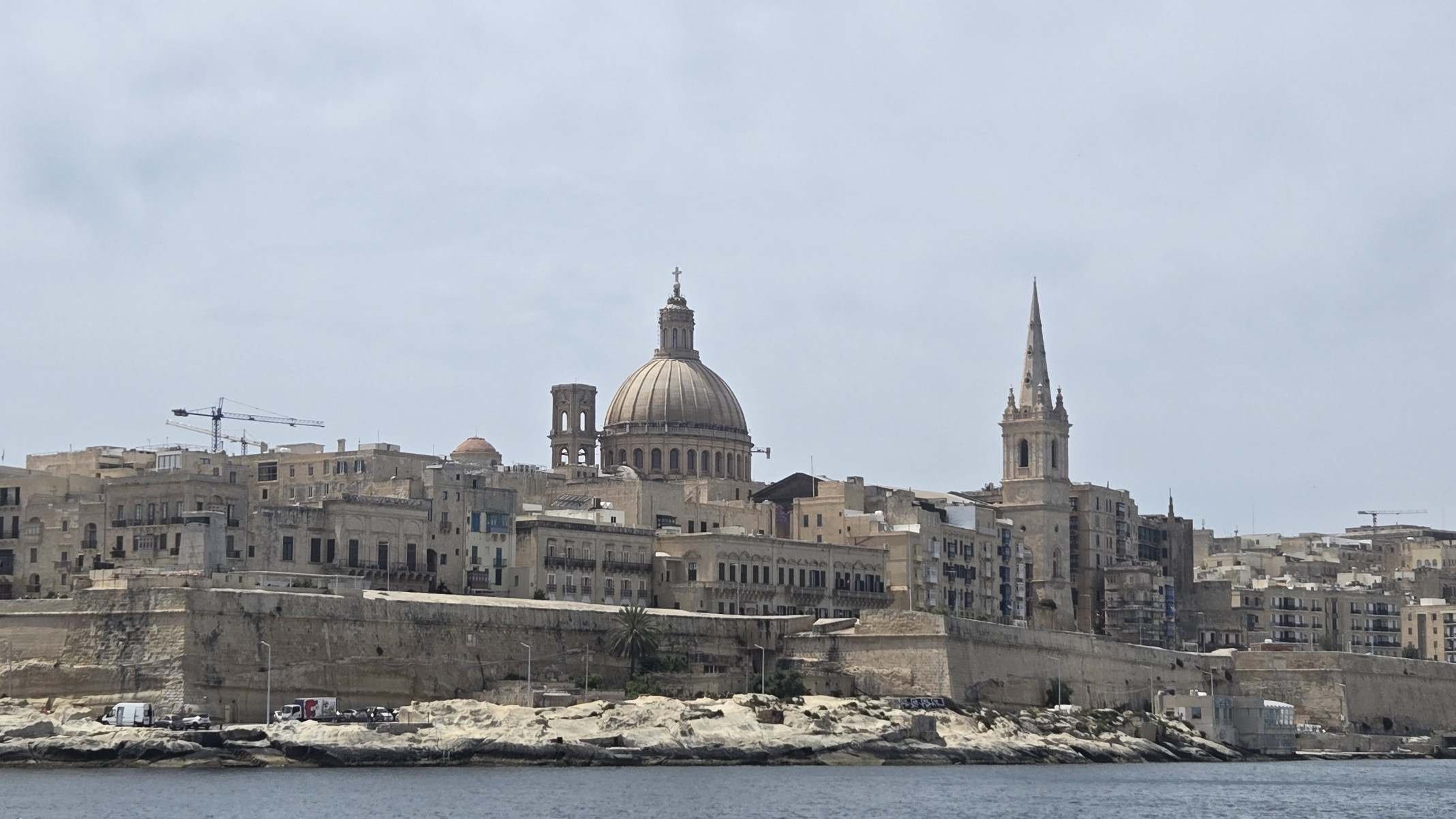  A cidade de Valletta, em Malta, se destaca pela sua monumental arquitetura barroca em tons de dourado-Carlos Altman/EM