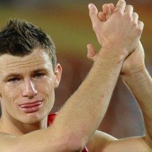 Zagueiro disputará a Copa do Mundo aos 36 anos e rebaixado à 6ª divisão inglesa; conheça - No Ataque Internacional