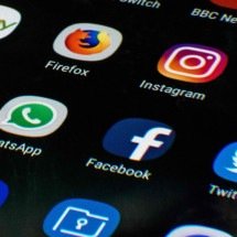 Influenciadora mineira será indenizada pelo Facebook por ter conta invadida - OLI SCARFF