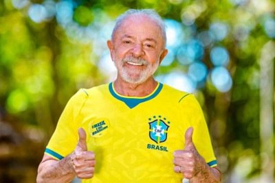 Lula para Ancelotti: 'Diga a eles que joguem com alma pelo povo brasileiro' -  (crédito: Foto: Ricardo Stuckert / PR)