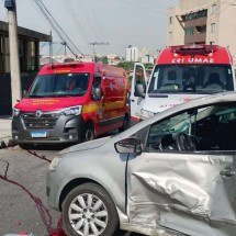 Vídeo: motociclista morre após bater na lateral de carro na Grande BH  - Divulgação/ CBMMG