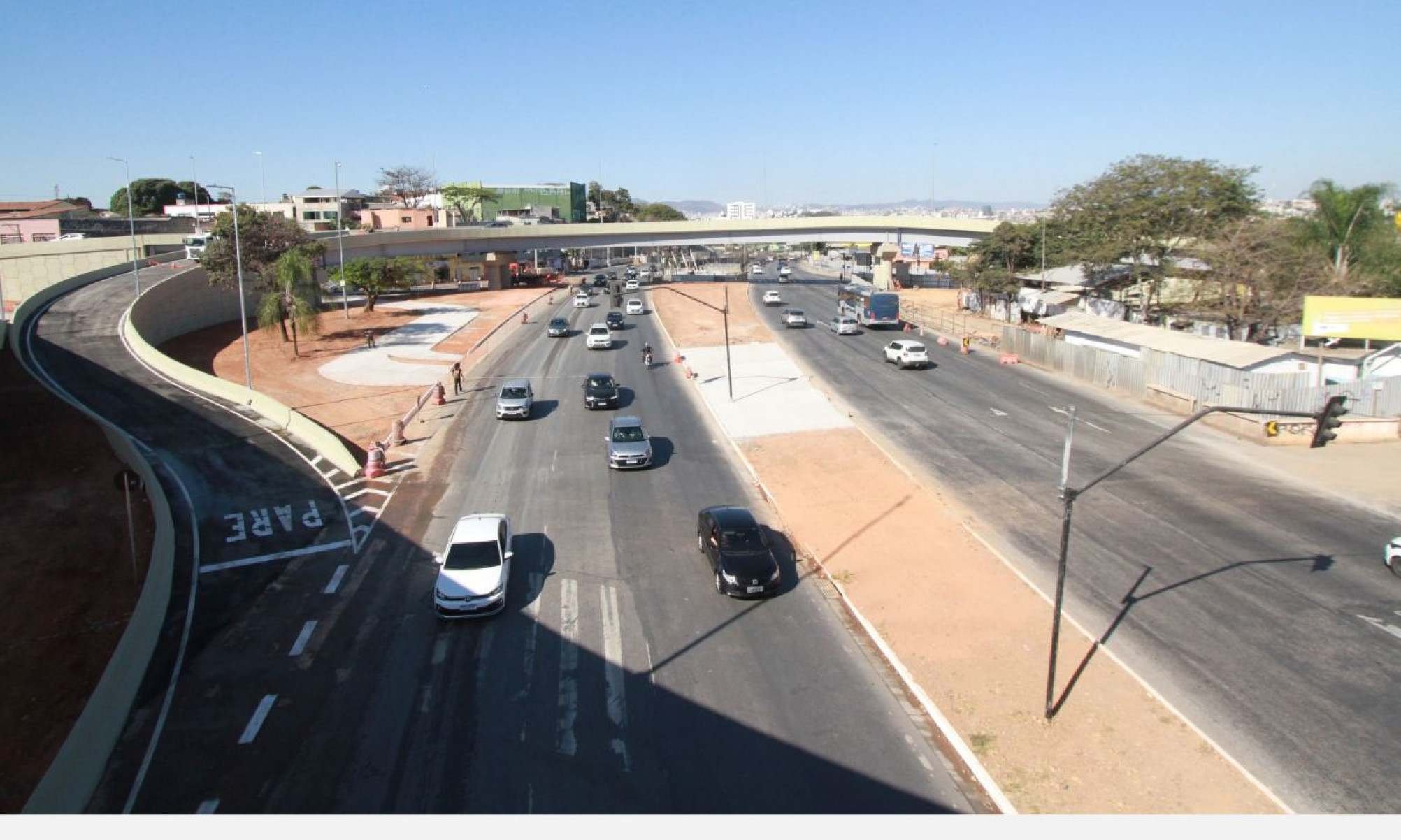 Viaduto em BH homenageia Roger Dias da Cunha, policial morto durante uma persegui&ccedil;&atilde;o.
