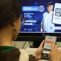 Disque 181 ganha site para denúncias anônimas com envio de vídeos em Minas -   Marcos Vieira/EM/D.A Press