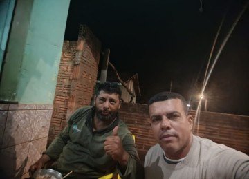 Após passar a noite na mata, topógrafo foi encontrado em boas condições físicas e mentais -  (crédito: Redes sociais/divulgação)