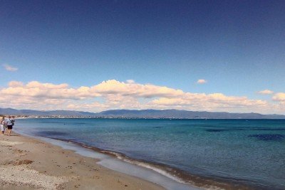 A Sardenha seduz pela beleza natural. Ilha italiana &eacute; cercada por um mar que varia entre tons de azul-turquesa e verde-esmeralda -  (crédito: Carlos Altman/EM)