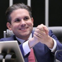 Motta declara apoio a Lula após seu partido rejeitar coligação com Flávio