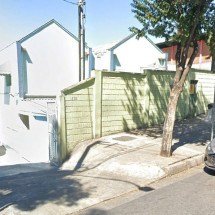 Homem com facas leva tiro de guarda municipal em UPA na Pampulha, em BH - Google Street View/Reprodução
