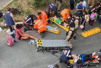 As vítimas receberam os primeiros socorros no local e em seguida foram enviadas para os hospitais João XXIII e Odilon Behrens. -  (crédito: Arquivo pessoal)