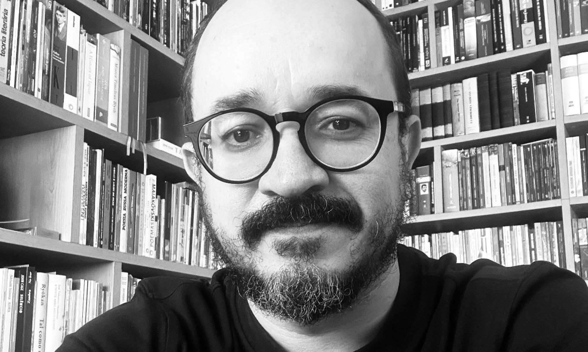 Tarso de Melo: 'A poesia faz mais parte da vida do que se pensa'
