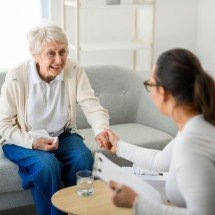 Por que nunca é tarde demais para começar a fazer terapia - Getty Images