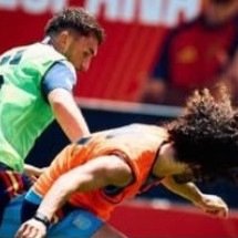 Real Madrid encaminha contratação de lateral-esquerdo da Espanha, crava jornalista - No Ataque Internacional