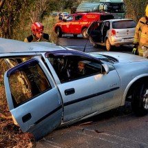 Uma pessoa morre e cinco ficam feridas em acidente no Norte de Minas - Divulgação/CBMMG