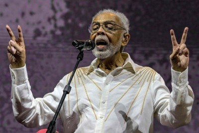 Gilberto Gil no show em São Paulo, realizado em março de 2026, no qual encerrou suas apresentações em grandes estádios -  (crédito: Nelson Almeida/AFP)