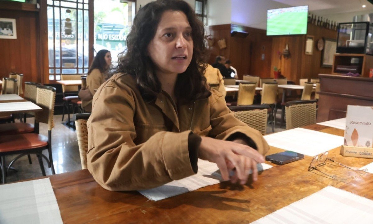 Fl&aacute;via, do Baltazar, usa diversas estrat&eacute;gias para manter a qualidade dos servi&ccedil;os, mas reconhece que o fim da escala 6x1 deva pressionar o caixa dos estabelecimentos