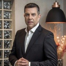 Dr. Anderson Bernal avalia o impacto do crescimento no número de desdentados para a economia e a alta performance - PulseBrand