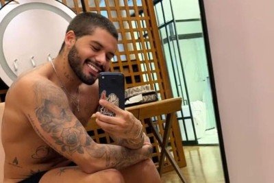 Sou gay s&oacute; por hobby: Z&eacute; Felipe surpreende f&atilde;s ao responder sobre sexualidade -  (crédito: Tupi)