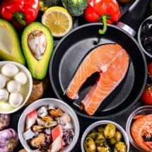 Frutas, peixes e azeite: por que a dieta mediterrânea é associada a um envelhecimento mais saudável - Portal Giro 10