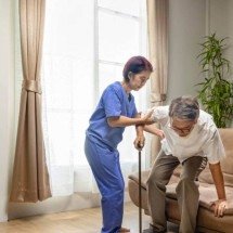 Sarcopenia: o que é a condição que provoca perda de massa muscular e afeta milhões de idosos - Portal Giro 10