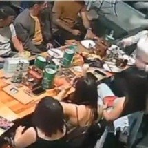 Dupla é perseguida após furtar celular em bar da Pampulha; veja vídeo - Reprodução/Redes Sociais