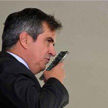 Novas revelações de Vorcaro acuam Nogueira e rondam Motta no caso Master - Evaristo Sá/AFP) 26/8/21