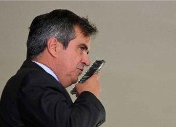 A Polícia Federal sustenta que existe uma relação direta entre os benefícios recebidos e a atuação parlamentar de Ciro Nogueira em favor dos interesses de Vorcaro -  (crédito: Evaristo Sá/AFP) 26/8/21)
