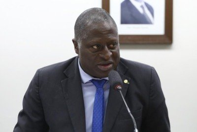 Hélio Lopes agradeceu indicação para disputar o Senado por Roraima e reforça alinhamento com o ex-presidente Jair Bolsonaro -  (crédito: Vinicius Loures / Câmara dos Deputados)