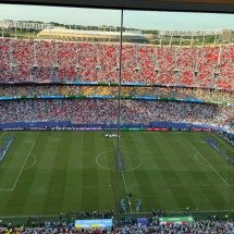 Lotado! O público do jogo em que Messi se tornou o maior artilheiro da história das Copas - No Ataque Internacional