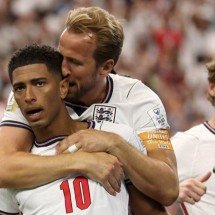 Inglaterra vence Croácia em jogo de seis gols e larga na frente no Grupo L da Copa - No Ataque Internacional