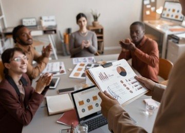 A hiperpersonaliza&ccedil;&atilde;o aproxima empresas e consumidores ao usar dados e tecnologia para adaptar experi&ecirc;ncias e ofertas -  (crédito: DINO)