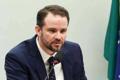 Durigan afirmou que, agora, as institui&ccedil;&otilde;es financeiras t&ecirc;m obriga&ccedil;&atilde;o legal de bloquear as contas -  (crédito: Foto: Lula Marques/Ag&ecirc;ncia Brasil)