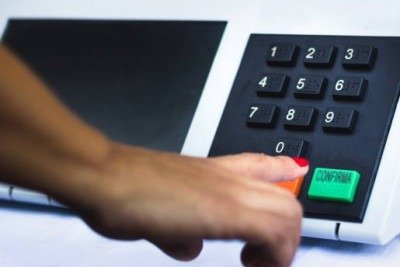 A urna eletr&ocirc;nica &eacute; crucial para o c&aacute;lculo dos votos v&aacute;lidos que podem decidir as elei&ccedil;&otilde;es j&aacute; no primeiro turno, conforme explica a mat&eacute;ria. -  (crédito: iStock )