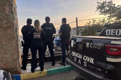 A operação tem como foco o combate a organizações criminosas envolvidas com tráfico de drogas, homicídios, posse ilegal de armas e lavagem de dinheiro -  (crédito: Reprodução/PCMG)