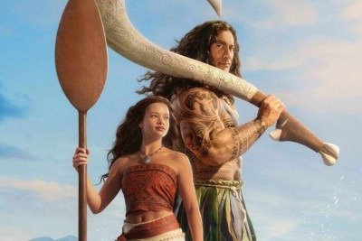 Filme tem atriz desconhecida no papel de Moana e Dwayne Johnson, que tamb&eacute;m assina a produ&ccedil;&atilde;o, como o semideus Maui. -  (crédito: Portal Giro 10)