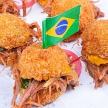 Como são os jogos do Brasil no bar do Zeca Pagodinho  - Divulgação 