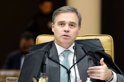 André Mendonça, Jaques Wagner e a diferença entre gratidão e lealdade -  (crédito: Foto: Luiz Silveira/STF)