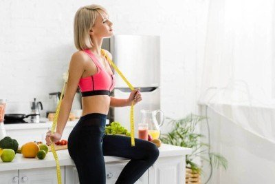 Suco verde com couve e gengibre para desinchar e ter mais energia pela manhã -  (crédito: Tupi)