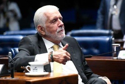 Investigadores relacionam mensagem a apartamento alvo de apuração envolvendo o Banco Master e o senador Jaques Wagner  -  (crédito: Jefferson Rudy/Agência Senado)