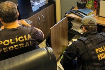 Polícia Federal cumpriu seis mandados de busca e apreensão e dois de prisão preventiva -  (crédito: Polícia Federal/Divulgação)