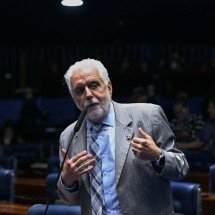 Defesa de Jaques Wagner pede adiamento de depoimento à PF no caso Master - Carlos Moura/Agência Senado