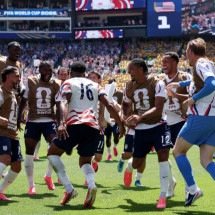 EUA vencem Austrália e se classificam ao mata-mata da Copa do Mundo - No Ataque Internacional