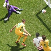 Sorte em dose dupla na Copa: EUA se aproveitam de gol contra, agora diante da Austrália - No Ataque Internacional