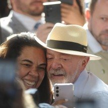Em mais uma agenda em Minas, Lula evita embates