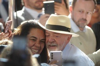 Em mais uma agenda em Minas, Lula evita embates