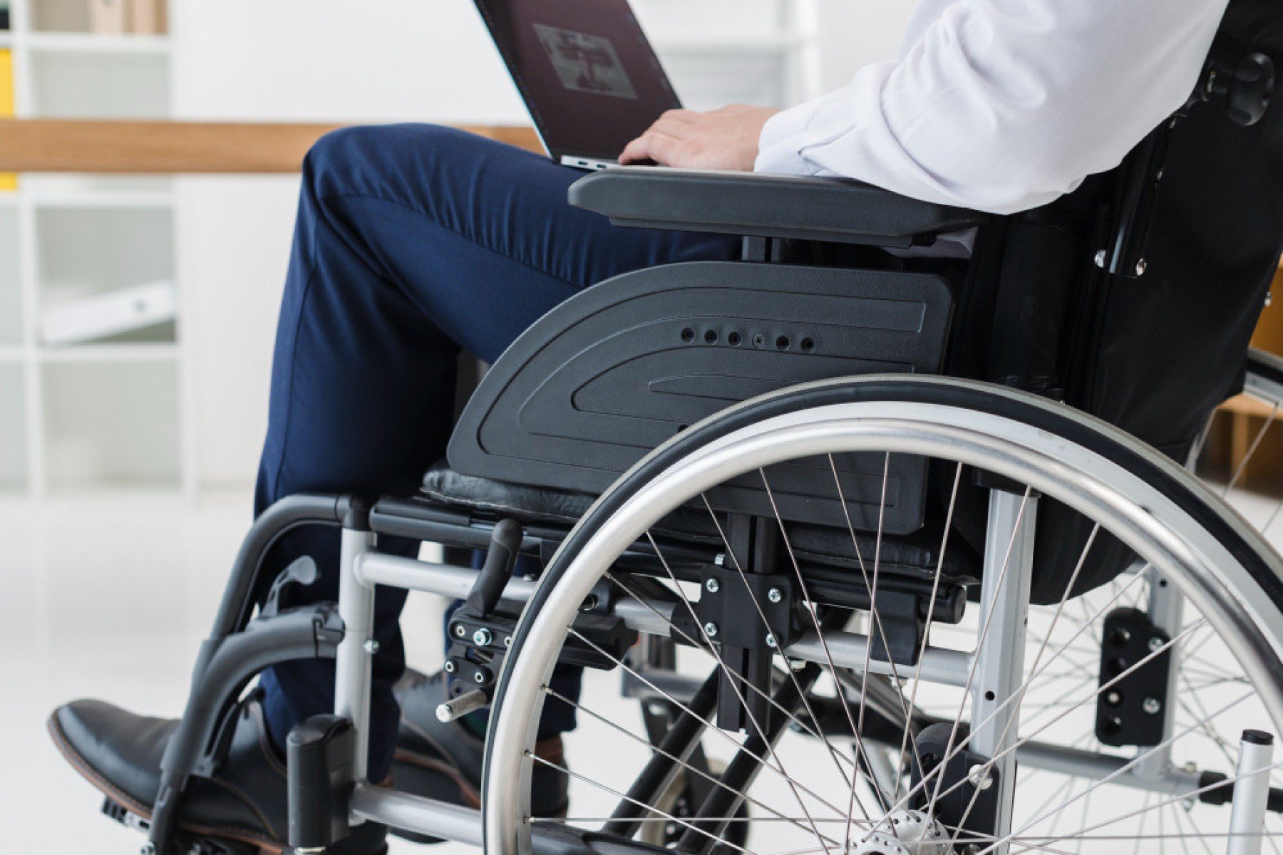 ELA: projeto de IA devolve autonomia a pacientes com limitações motoras